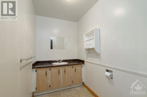 Lower level bathroom. - 825 Cahill Drive Unit#218, Ottawa, ON - Indoor