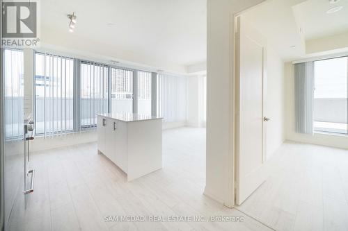 #216 -9000 Jane St, Vaughan, ON - Indoor Photo Showing Other Room