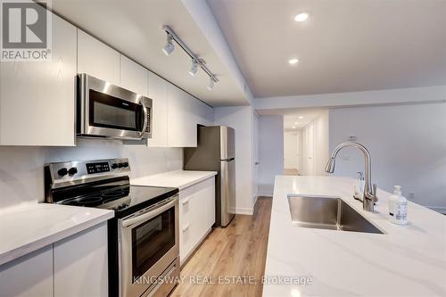 #121 -3062 Sixth Line, Oakville, ON - Indoor Photo Showing Kitchen With Stainless Steel Kitchen