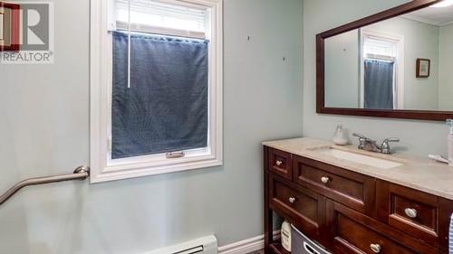 52 Evelyn Place, St. John’S, NL - Indoor Photo Showing Bathroom