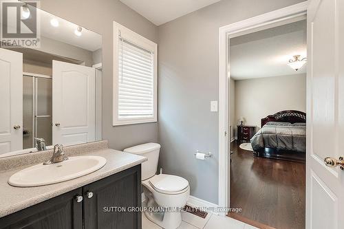 3268 Cabano Cres, Mississauga, ON - Indoor Photo Showing Bathroom