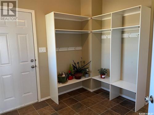 14 Somerset Street, Gravelbourg, SK - Indoor With Storage