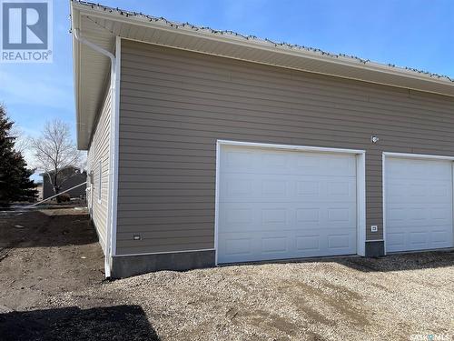 14 Somerset Street, Gravelbourg, SK - Outdoor With Exterior