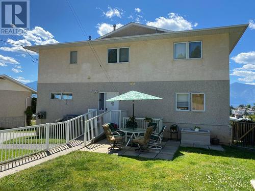 234 21St  N Avenue, Creston, BC - Outdoor With Exterior