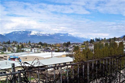234 21St Avenue N, Creston, BC - Outdoor With View