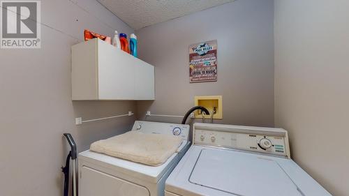 234 21St  N Avenue, Creston, BC - Indoor Photo Showing Laundry Room