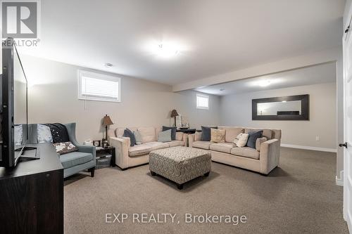 18 Secord St, Thorold, ON - Indoor Photo Showing Other Room
