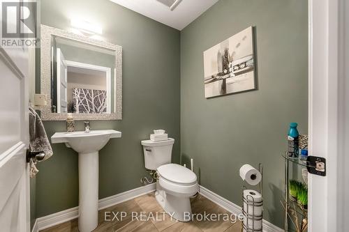 18 Secord St, Thorold, ON - Indoor Photo Showing Bathroom