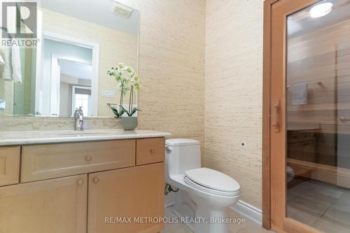 1 - 301 Crossing Bridge Place, Aurora, ON - Indoor Photo Showing Bathroom