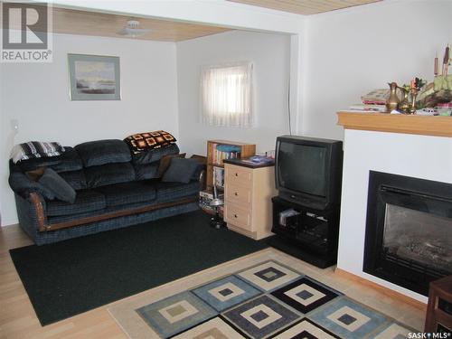 20 Mathews Crescent, Turtle View, Turtle Lake, SK - Indoor Photo Showing Living Room With Fireplace