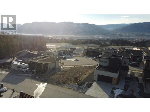 166 Fawn Court, Penticton, BC 