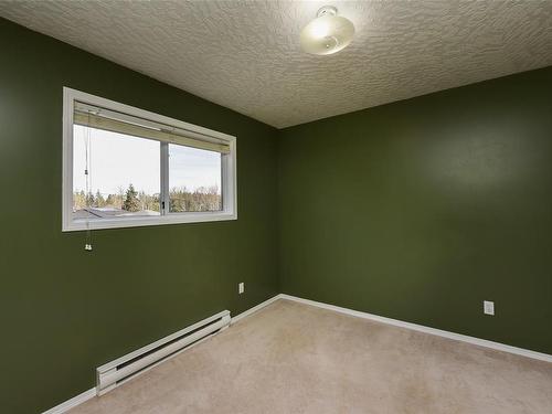 A-2312 1St St, Courtenay, BC - Indoor Photo Showing Other Room