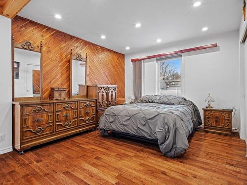 Master bedroom - 401 Rue La Fontaine, Granby, QC - Indoor Photo Showing Bedroom