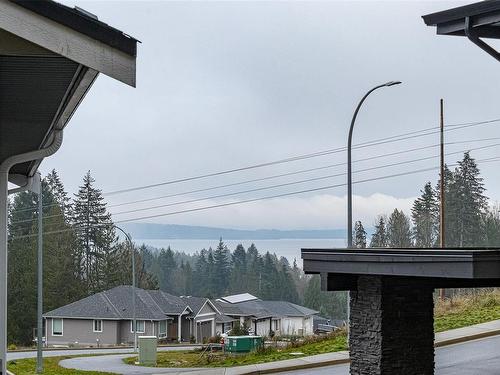 401 Colonia Dr South, Ladysmith, BC - Outdoor With Body Of Water