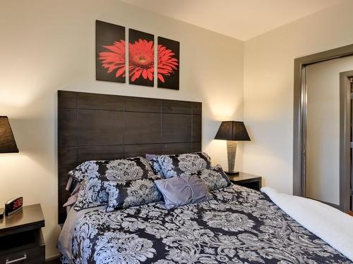 542-654 Cook Road, Kelowna, BC - Indoor Photo Showing Bedroom
