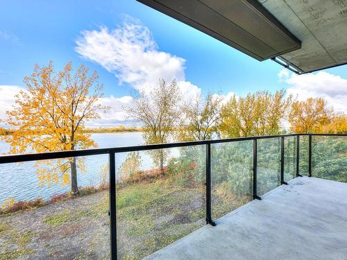 Balcon - 205-8310 Boul. St-Laurent, Brossard, QC - Outdoor With Body Of Water With View With Exterior