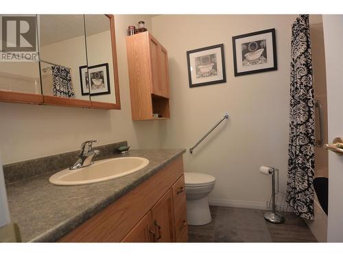 1659 Columbia Street, Smithers, BC - Indoor Photo Showing Bathroom