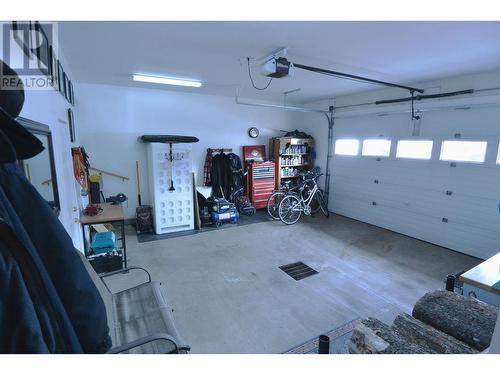 1659 Columbia Street, Smithers, BC - Indoor Photo Showing Garage