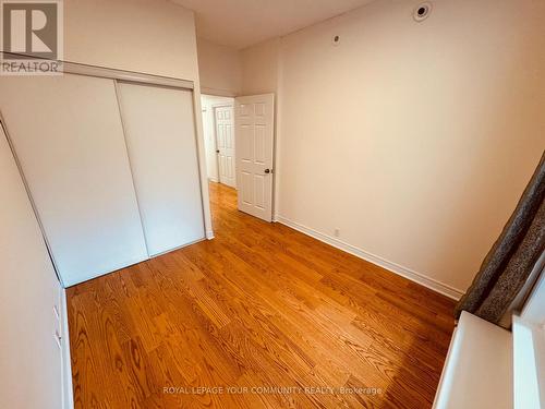 #103 -207 Wellesley St E, Toronto, ON - Indoor Photo Showing Other Room