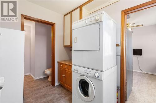 843 Centennial Road, Brockville, ON - Indoor Photo Showing Laundry Room