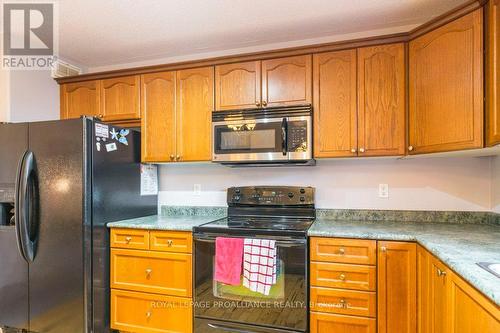 218 Fish And Game Club Rd, Quinte West, ON - Indoor Photo Showing Kitchen