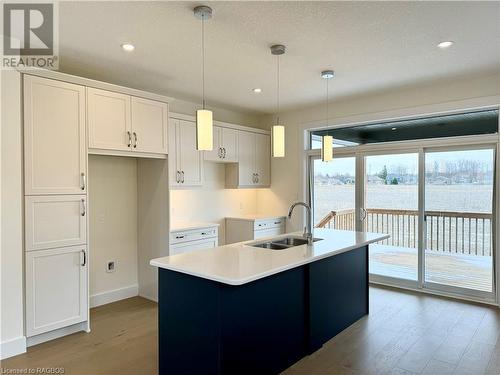 Immediate occupancy available - 359 Ridge Street, Port Elgin, ON - Indoor Photo Showing Kitchen With Double Sink