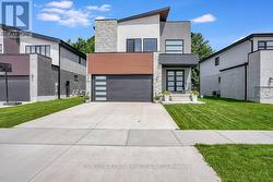 2208 RED THORNE AVE  London, ON N6P 0E5
