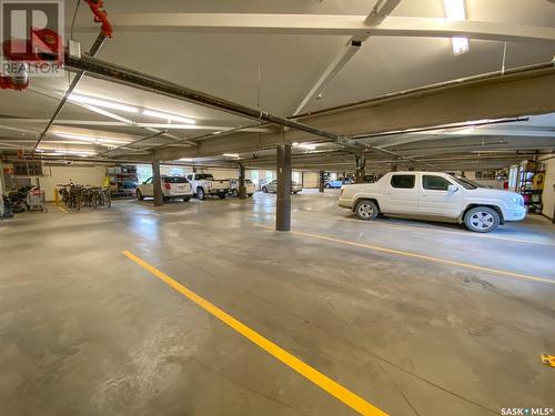 405 912 Otterloo Street, Indian Head, SK - Indoor Photo Showing Garage