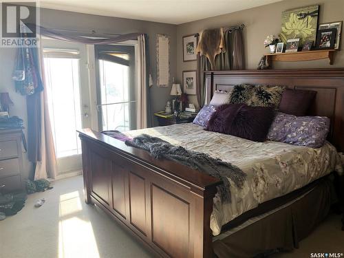 28 Telfer Bay, Prince Albert, SK - Indoor Photo Showing Bedroom