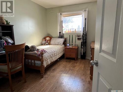 28 Telfer Bay, Prince Albert, SK - Indoor Photo Showing Bedroom