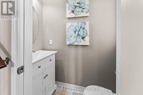 4421 Saw Mill Dr, Niagara Falls, ON - Indoor Photo Showing Bathroom