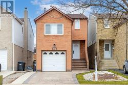 621 GALLOWAY CRES  Mississauga, ON L5C 3R7