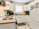 4169 Orchard Cir, Nanaimo, BC  - Indoor Photo Showing Kitchen With Double Sink 