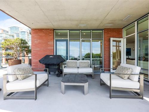 631-21 Dallas Rd, Victoria, BC - Outdoor With Deck Patio Veranda With Exterior