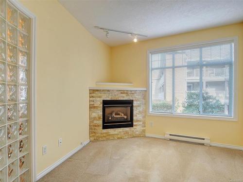 5-9675 First St, Sidney, BC - Indoor With Fireplace