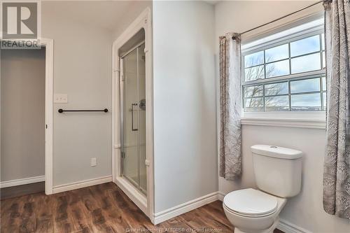 31 Back St, Havelock, NB - Indoor Photo Showing Bathroom