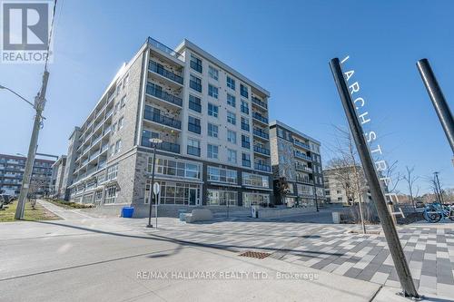 #410 -275 Larch St, Bldg B, Waterloo, ON - Outdoor With Facade