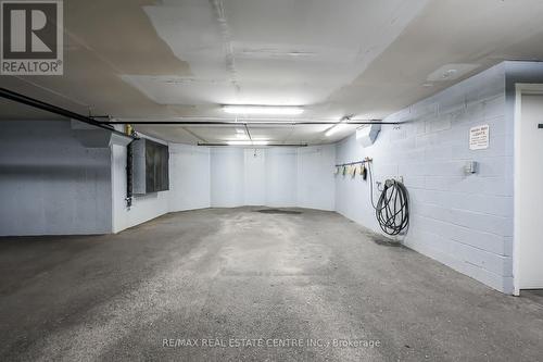 #201 -970 Golf Links Rd, Hamilton, ON - Indoor Photo Showing Garage