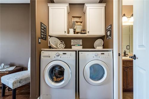 87 Macneil Court, Hagersville, ON - Indoor Photo Showing Laundry Room