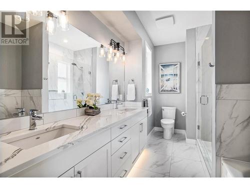 3609 Silver Way, West Kelowna, BC - Indoor Photo Showing Bathroom