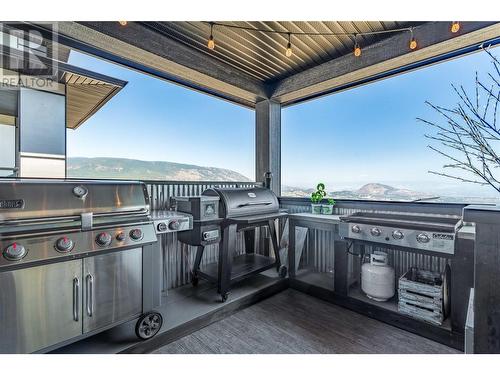 3609 Silver Way, West Kelowna, BC - Outdoor With Exterior