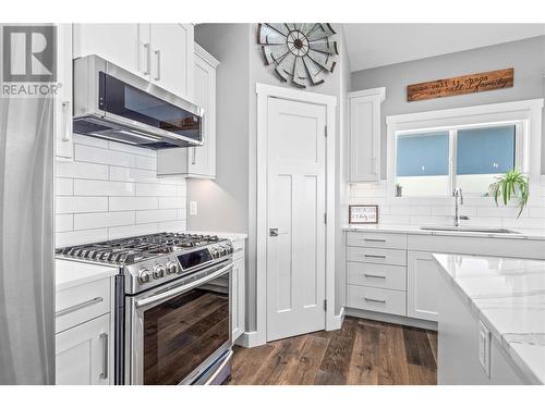 3609 Silver Way, West Kelowna, BC - Indoor Photo Showing Kitchen