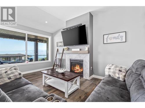 3609 Silver Way, West Kelowna, BC - Indoor Photo Showing Living Room With Fireplace