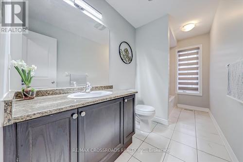 529 Settlers Rdge, Peterborough, ON - Indoor Photo Showing Bathroom