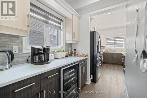 3619 Thunder Bay Road, Fort Erie, ON - Indoor Photo Showing Kitchen