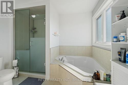 3619 Thunder Bay Road, Fort Erie, ON - Indoor Photo Showing Bathroom