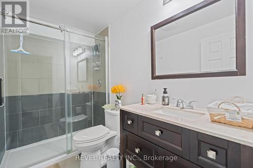 3619 Thunder Bay Road, Fort Erie, ON - Indoor Photo Showing Bathroom