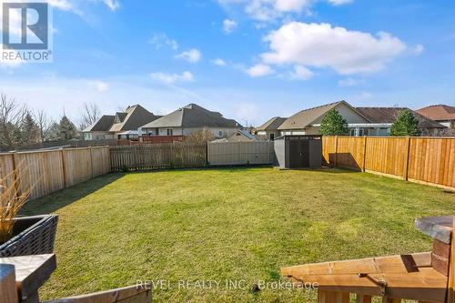 3619 Thunder Bay Rd, Fort Erie, ON - Outdoor With Backyard