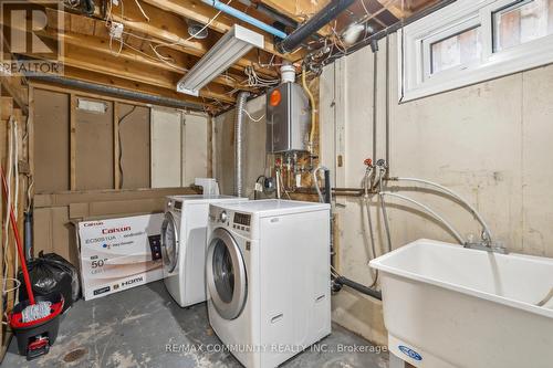 7020 Jill Dr, Niagara Falls, ON - Indoor Photo Showing Laundry Room