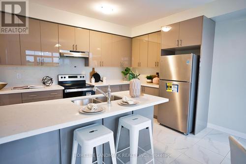 1534 Prentice Rd, Innisfil, ON - Indoor Photo Showing Kitchen